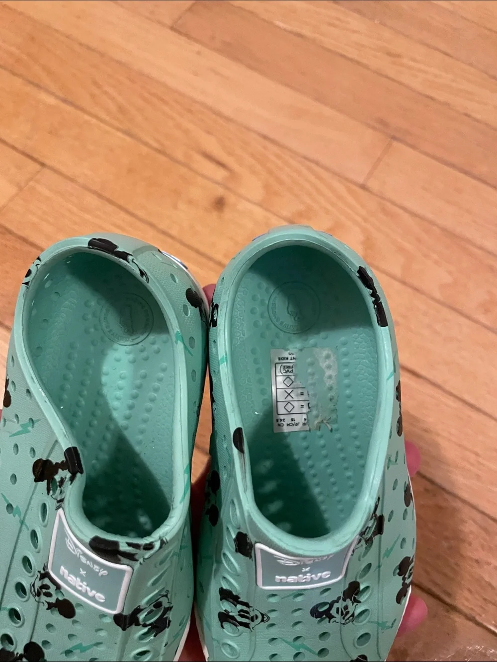 Native Shoes Little Kids Mint Green Mickey Slip-On Sneakers